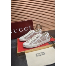 Gucci Low Shoes